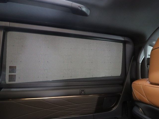 TOYOTA VELLFIRE 2025