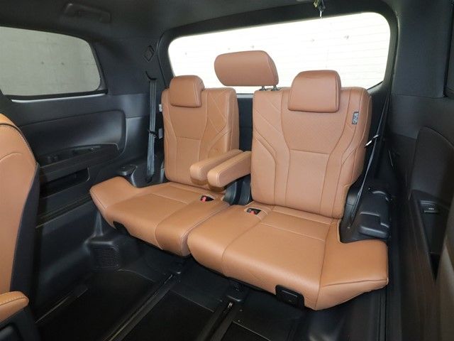 TOYOTA VELLFIRE 2025