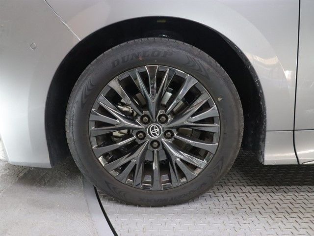 TOYOTA VELLFIRE 2025