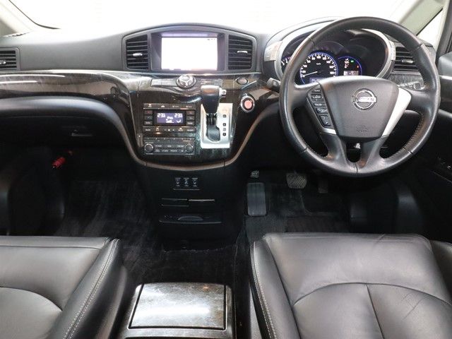 NISSAN ELGRAND 2013