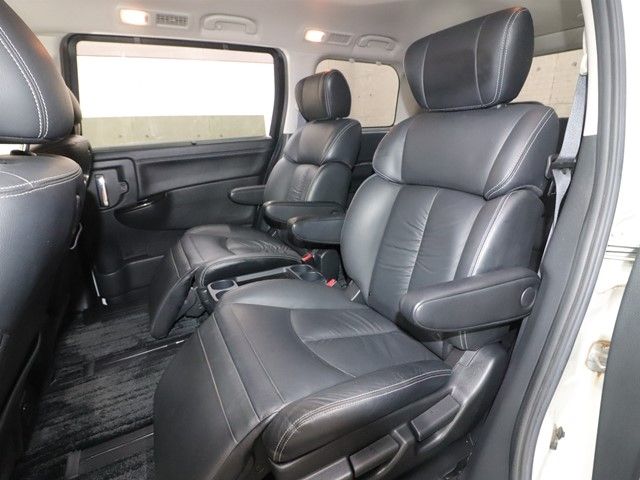 NISSAN ELGRAND 2013