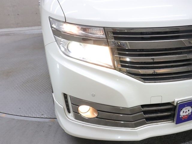 NISSAN ELGRAND 2013