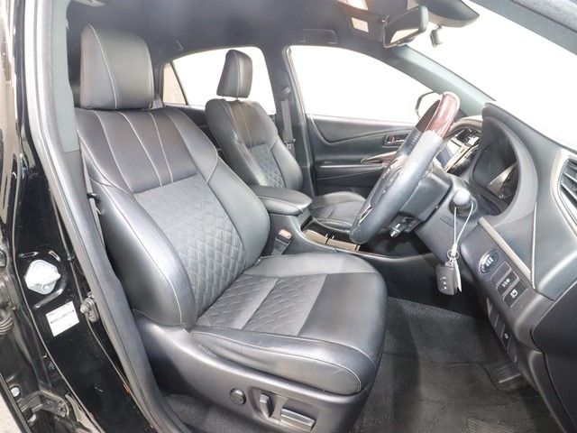 TOYOTA HARRIER 2WD 2015