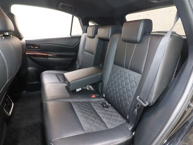 TOYOTA HARRIER 2WD 2015