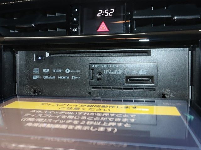 TOYOTA HARRIER 2WD 2015