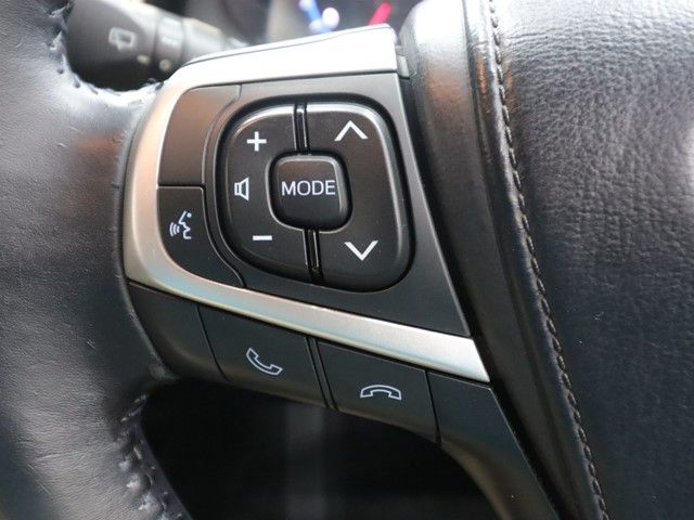 TOYOTA HARRIER 2WD 2015