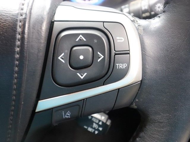 TOYOTA HARRIER 2WD 2015