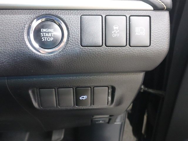 TOYOTA HARRIER 2WD 2015