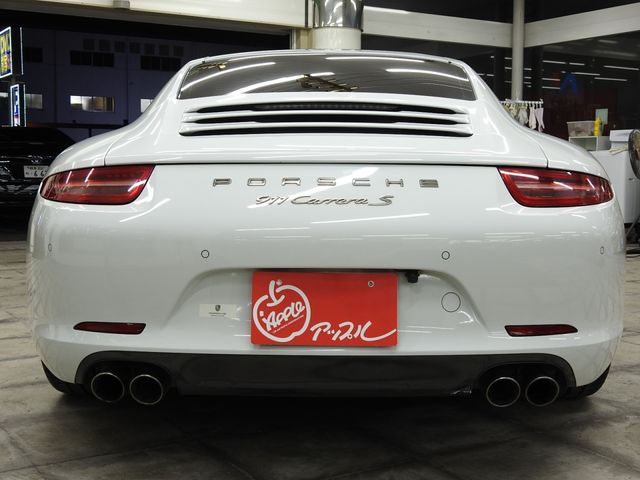 PORSCHE PORSCHE 911 2012