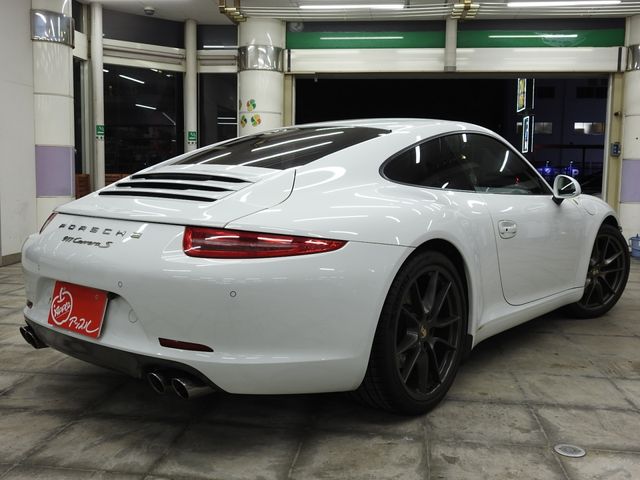 PORSCHE PORSCHE 911 2012