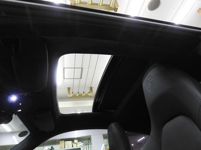 PORSCHE PORSCHE 911 2012