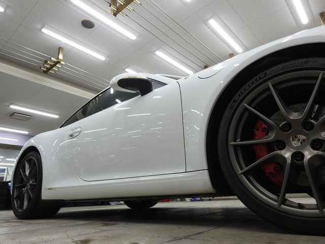 PORSCHE PORSCHE 911 2012