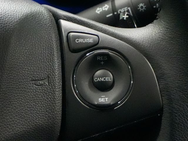 HONDA VEZEL HYBRID 2015