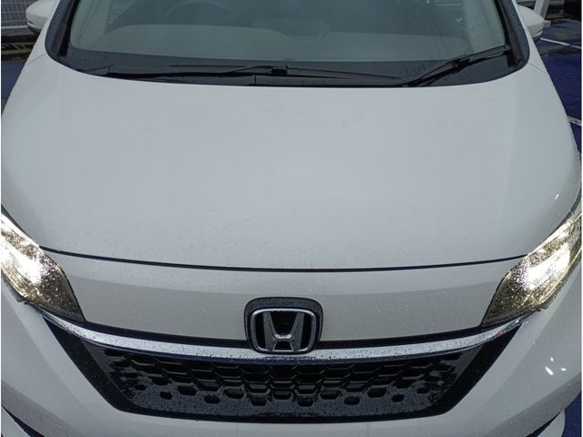 HONDA FREED HYBRID 2023