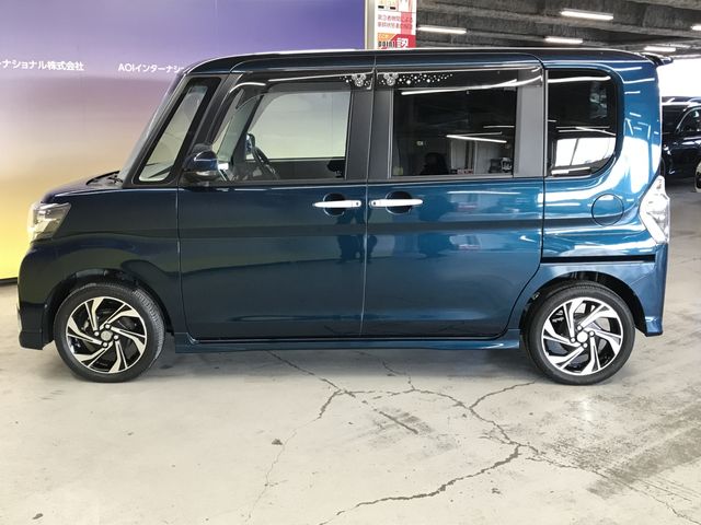 DAIHATSU TANTO CUSTOM 2019