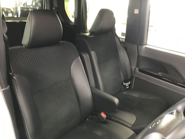 DAIHATSU TANTO CUSTOM 2020