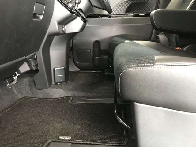 DAIHATSU TANTO CUSTOM 2020