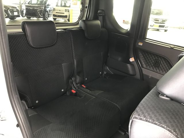 DAIHATSU TANTO CUSTOM 2020