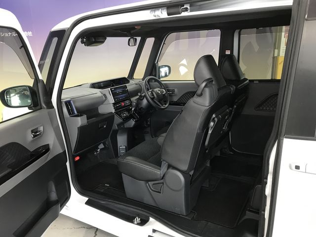 DAIHATSU TANTO CUSTOM 2020