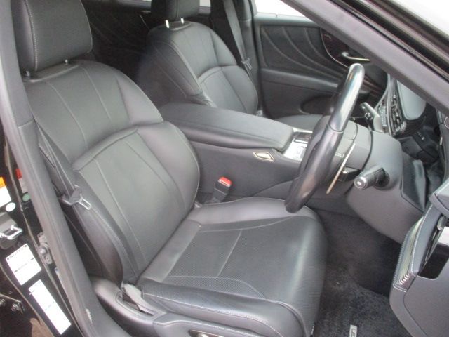 TOYOTA LEXUS LS500 4WD 2019