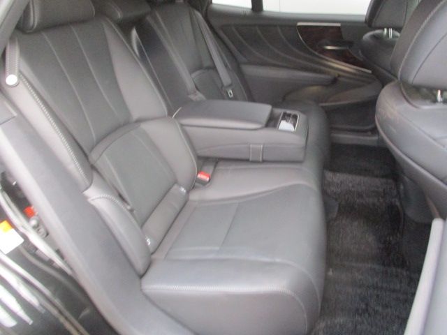 TOYOTA LEXUS LS500 4WD 2019