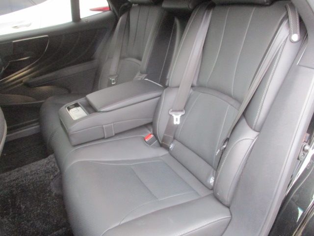 TOYOTA LEXUS LS500 4WD 2019