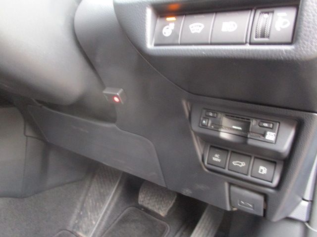 TOYOTA PRIUS 4WD 2025