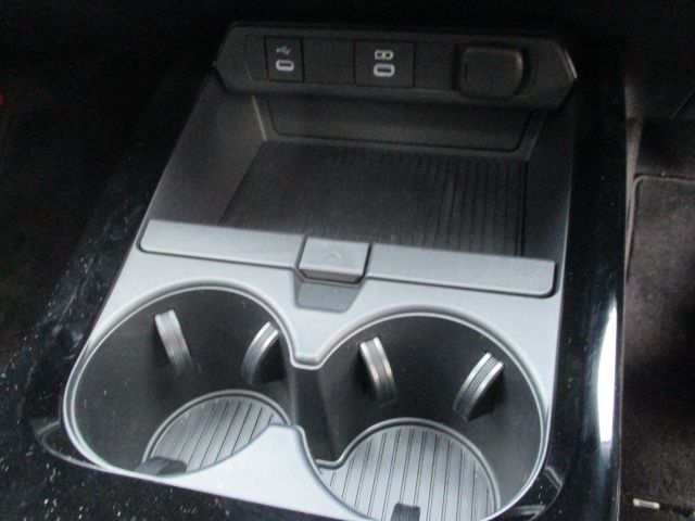 TOYOTA PRIUS 4WD 2025