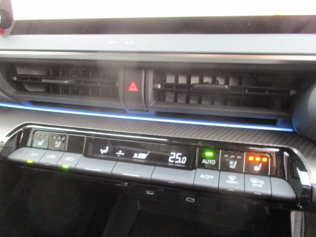 TOYOTA PRIUS 4WD 2025