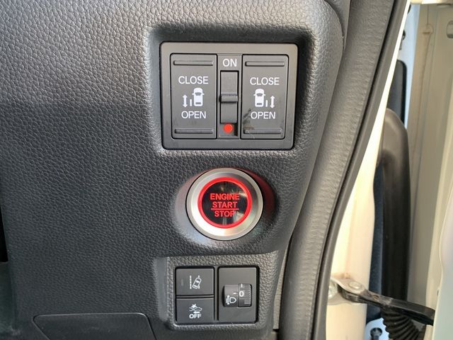 HONDA N BOX CUSTOM 2023