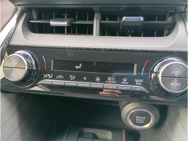 TOYOTA HARRIER 4WD 2021