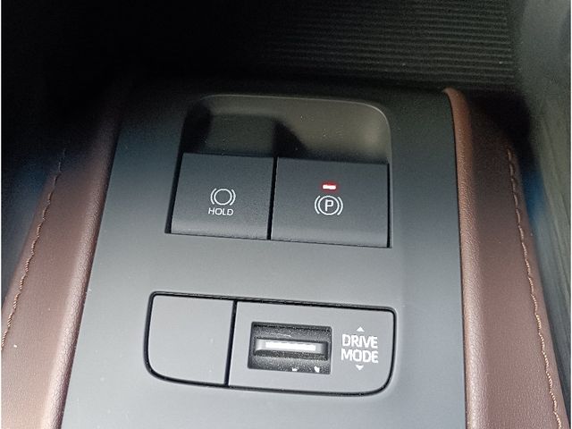 TOYOTA HARRIER 4WD 2021