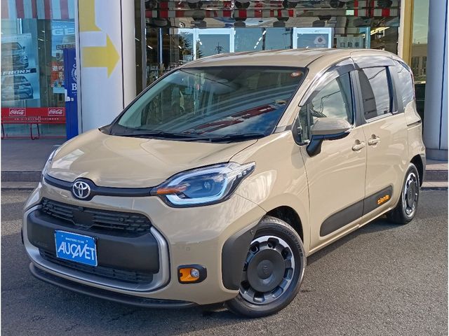 TOYOTA SIENTA HYBRID 2025