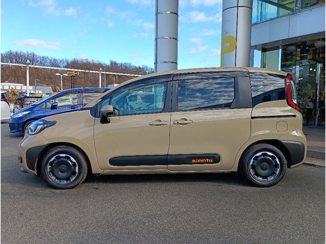 TOYOTA SIENTA HYBRID 2025