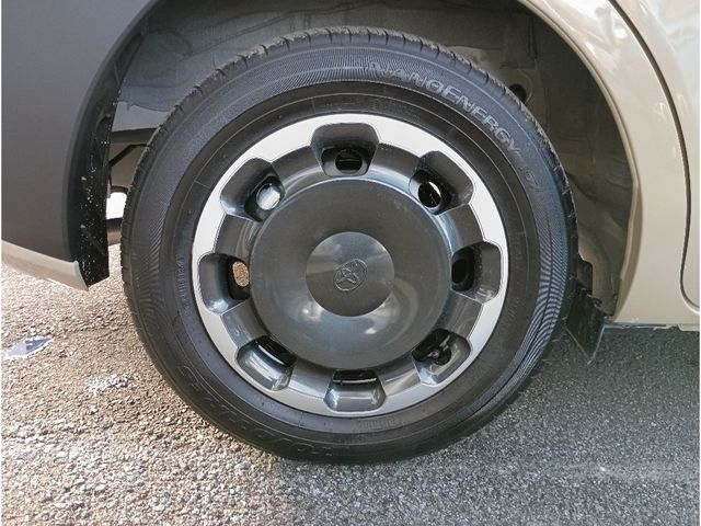 TOYOTA SIENTA HYBRID 2025