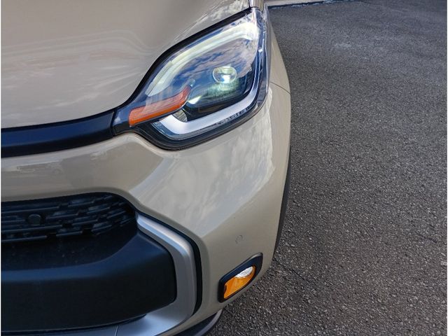 TOYOTA SIENTA HYBRID 2025