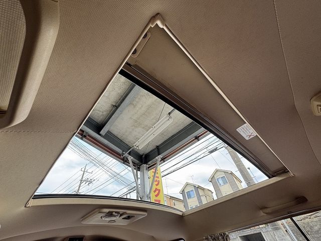 NISSAN CARAVAN coach 1985