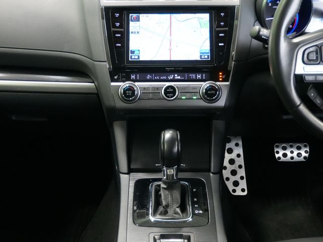 SUBARU LEGACY OUTBACK 2015