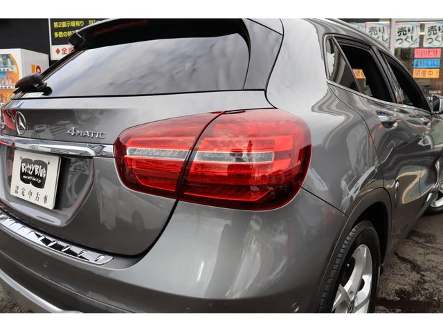 MERCEDES BENZ MERCEDES BENZ GLA class 2019