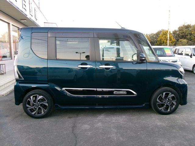 DAIHATSU TANTO CUSTOM 2022