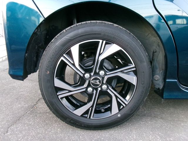 DAIHATSU TANTO CUSTOM 2022