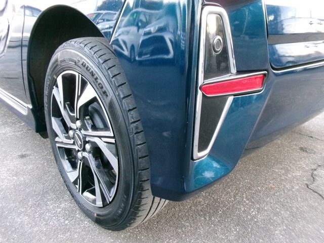 DAIHATSU TANTO CUSTOM 2022