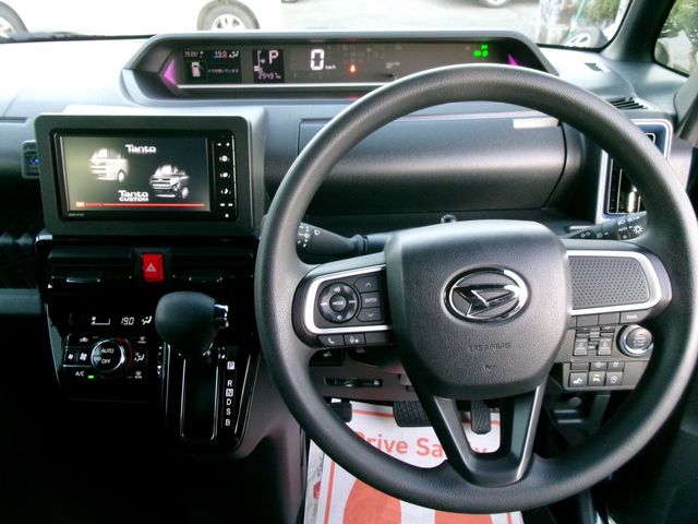 DAIHATSU TANTO CUSTOM 2022