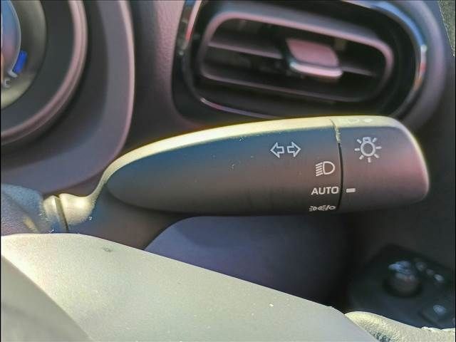 TOYOTA YARIS CROSS HYBRID 2020