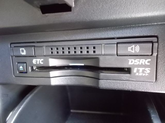 TOYOTA VELLFIRE 4WD 2015