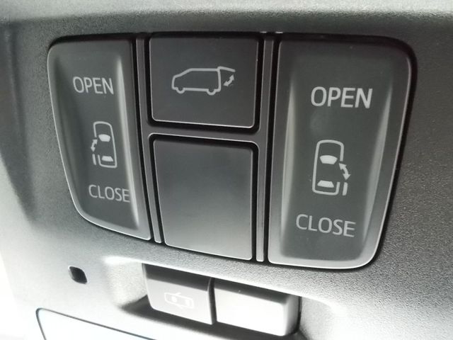 TOYOTA VELLFIRE 4WD 2015