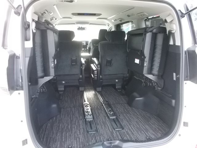 TOYOTA VELLFIRE 4WD 2015