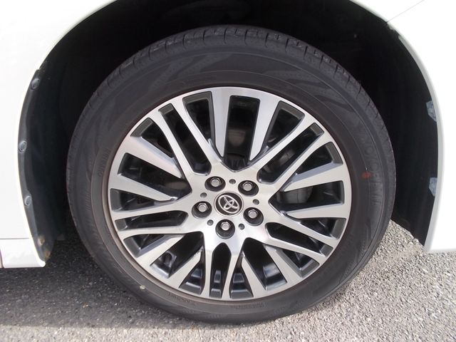 TOYOTA VELLFIRE 4WD 2015