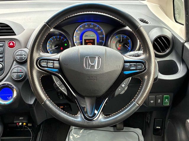 HONDA FIT SHUTTLE HYBRID 2013