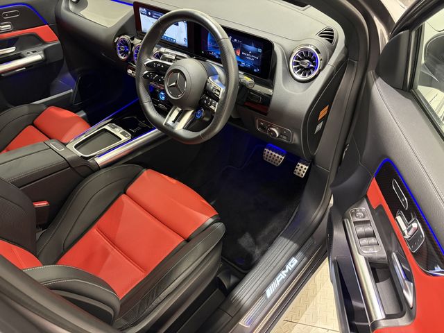 MERCEDES BENZ MERCEDES AMG GLA class 2024